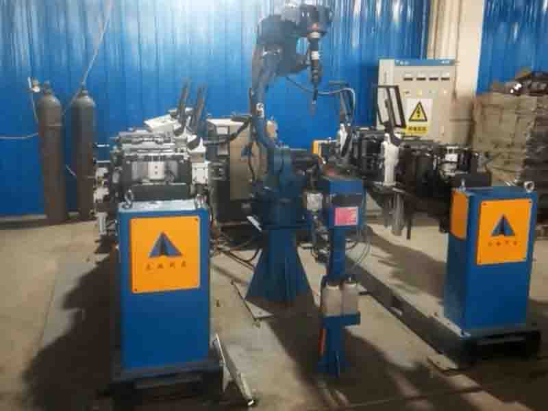 液压油箱云顶集团3118官网工作站厂家