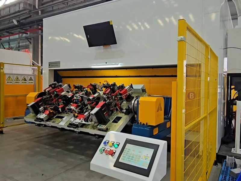 铝合金防撞梁CMT焊接工作站